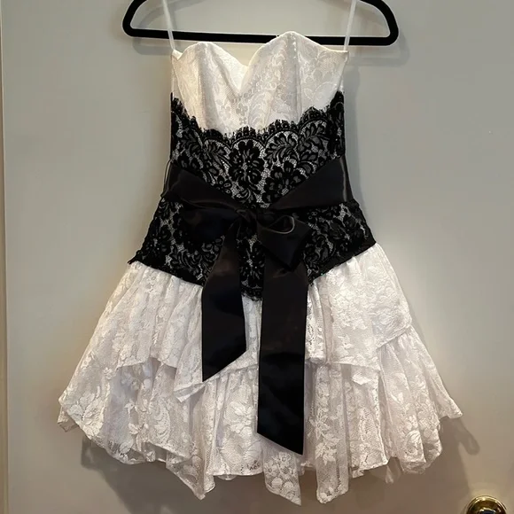 Jessica McClintock Dress - Picture 1 of 6